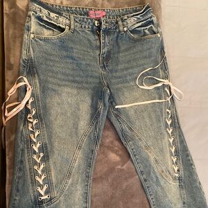 Stylish Blue Jeans with Lace-Up Detail